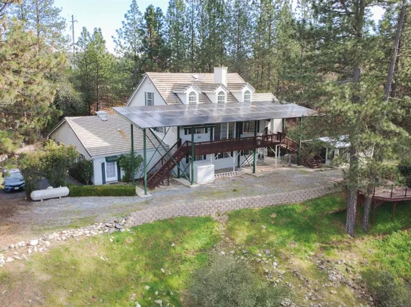 269 Montgomery Dr, Mokelumne Hill, CA 95245