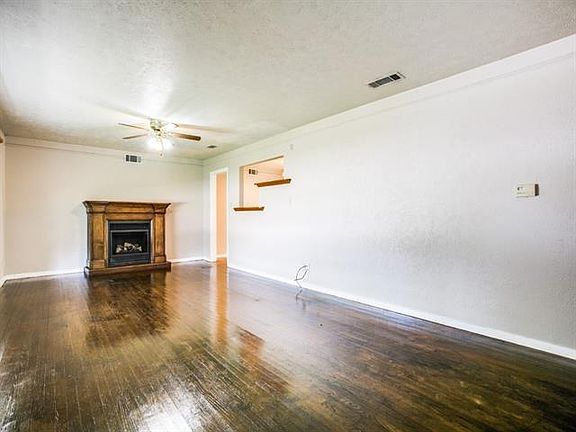 4th image of 3812 London Ln