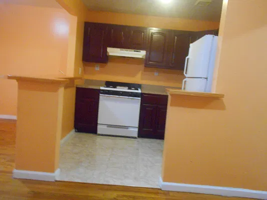 Rented by Spot Real Estate | media 9