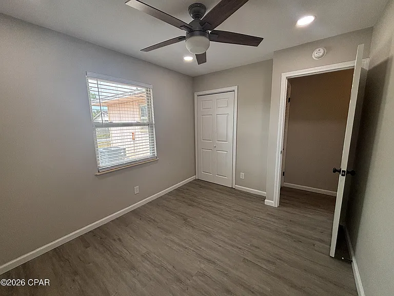 4105 W 22nd St — Photo 12
