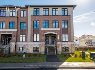 2404 Esprit Dr, Ottawa, ON K4A 0R2