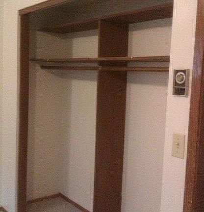 5th image of 4127 12th Ave NE APT 11