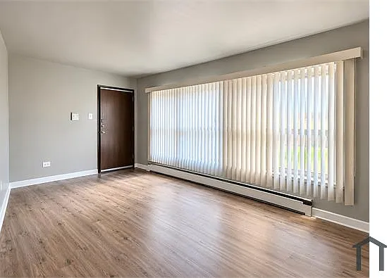 2 bed, 1200 sqft, $1,550 — Photo 2