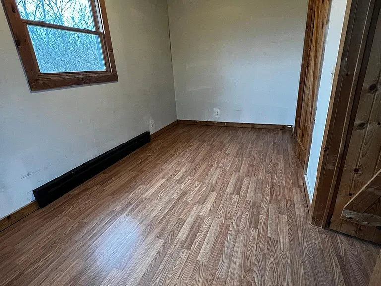 1098 S Pottersville Rd #6 — Photo 6