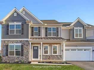 101 Wright Dr, Mechanicsburg, PA 17055