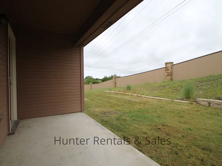 301B Study Hall Loop — Photo 24