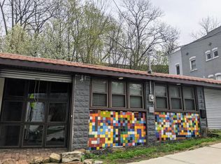 1937 Columbus Rd, Cleveland, OH 44113