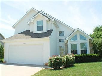 1st image of 1105 NE Franklin Dr