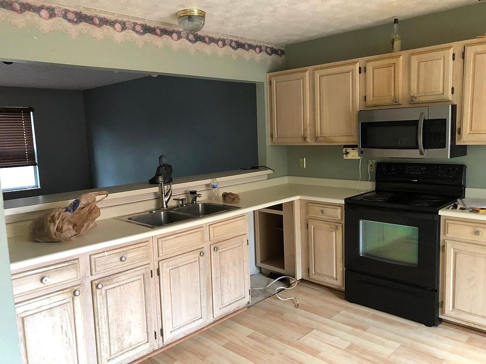 1st image of 1582 Gelhot Dr APT 226