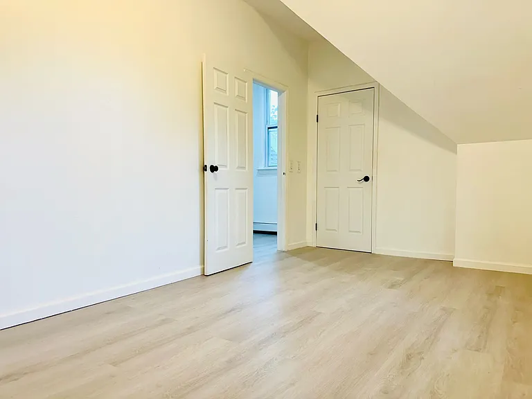 116 Kimball Ave — Photo 11