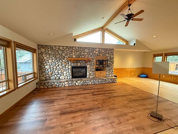 5th image of 2345 Todds Crest Dr