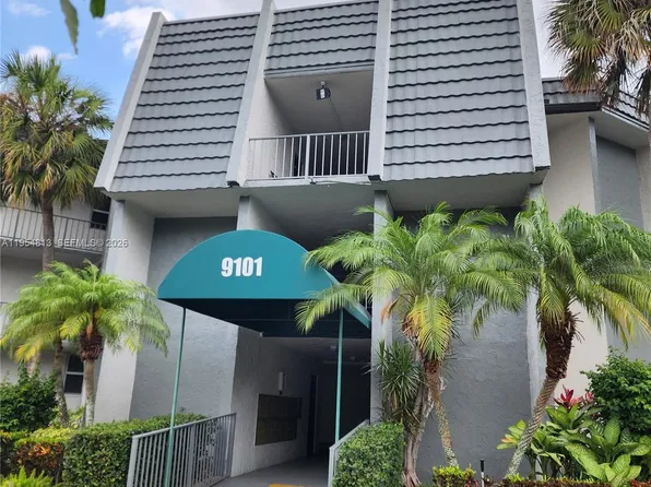 9101 Lime Bay Blvd APT 305, Tamarac, FL 33321