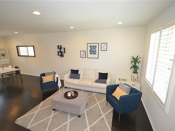 2nd image of 13123 Park Pl Unit 105