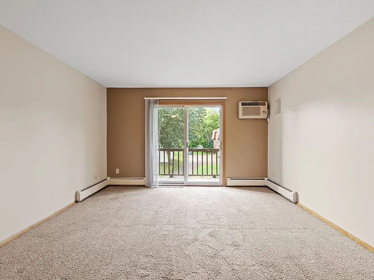 Arcadia Park Apartments — Photo 11