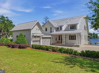 620 Lakeshore Dr, Cordele, GA 31015