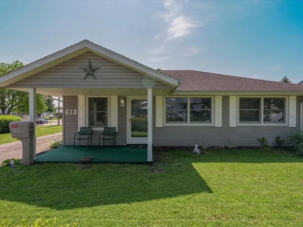 612 Walnut St, Waverly, OH 45690