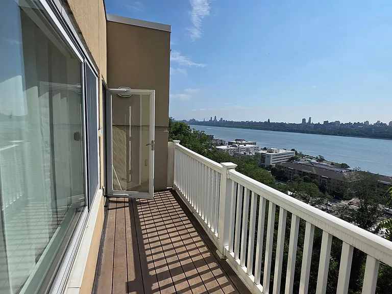 7430 Boulevard East #4A — Photo 29