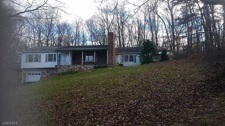 1st image of 18 Timber View Dr