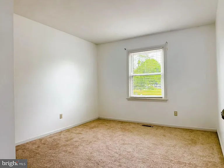329 Misty Autumn Dr — Photo 12