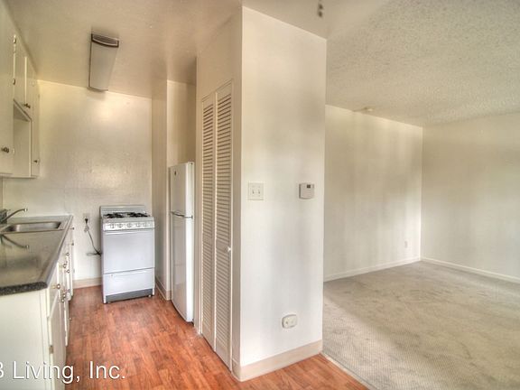 2nd image of 593 Saratoga Ave APT 05