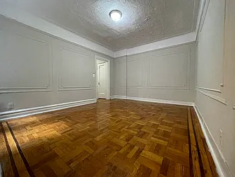 Rented by Hillel Realty Group