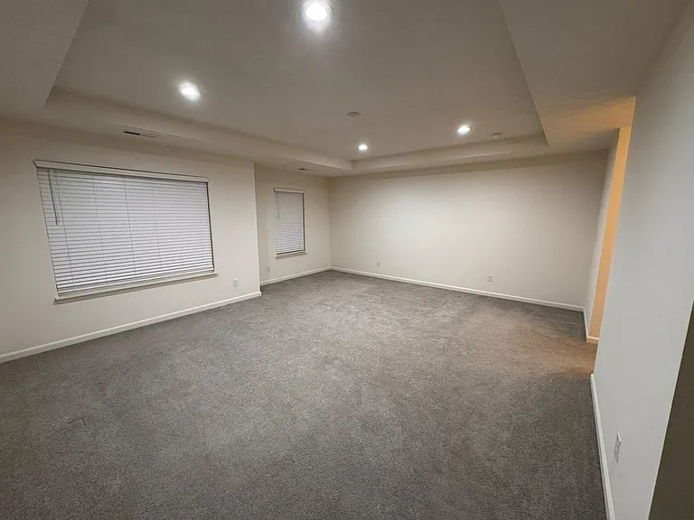 1710 Foudray Cir S — Photo 18
