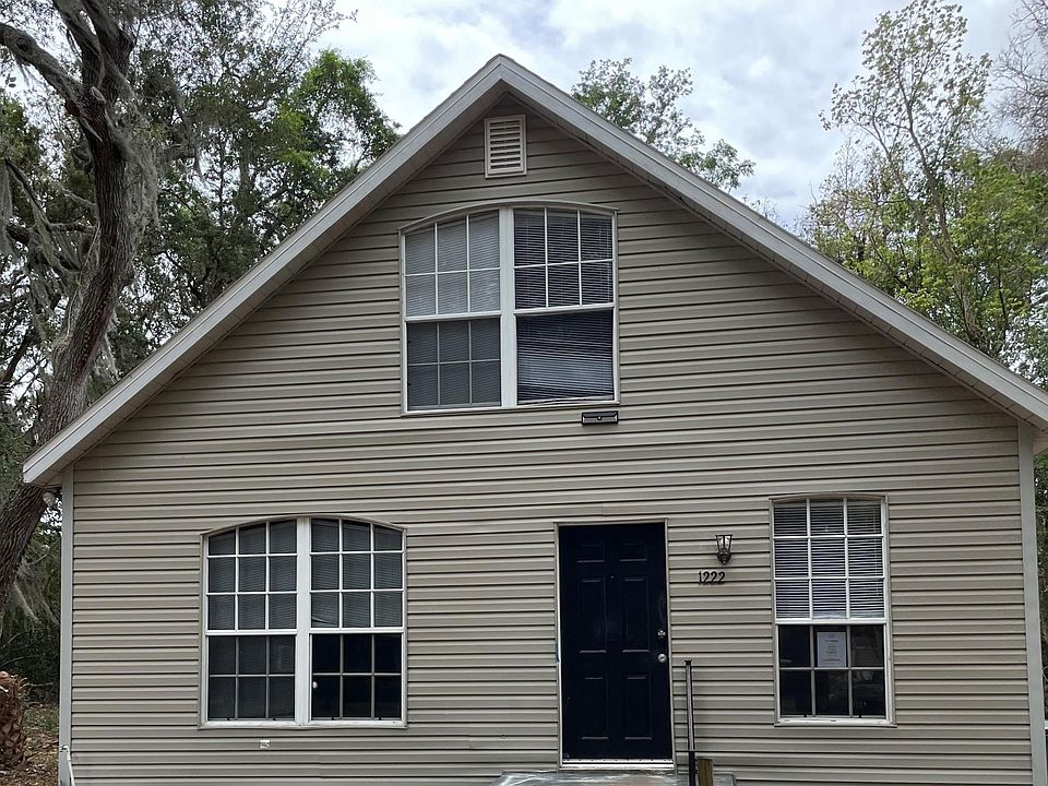1st image of 1222 E Magnolia Ave