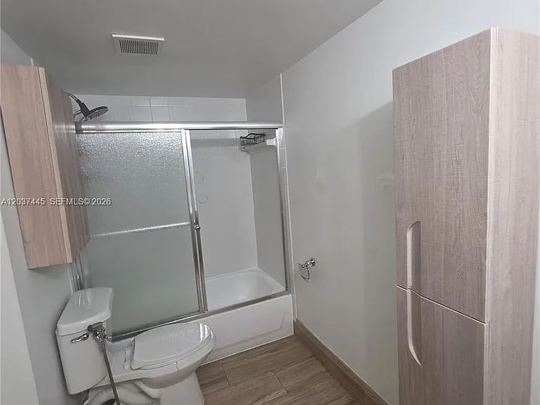 15711 SW 137th Ave #101 — Photo 24