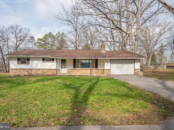 407 Seneca Ave, Oakland, MD 21550