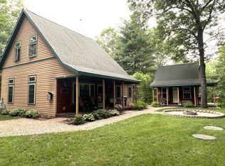 N1301 W Stratton Rd, Waupaca, WI 54981