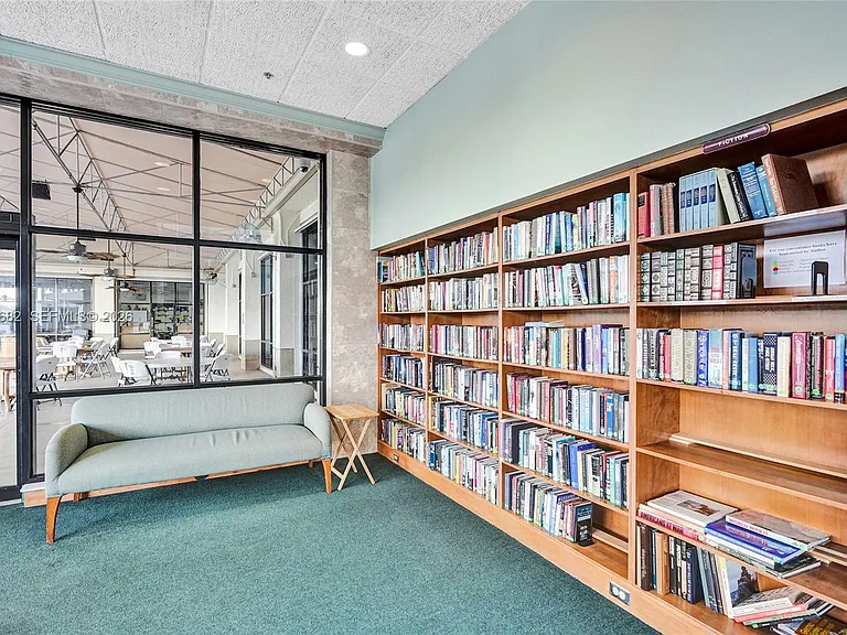 3001 Portofino Isle #K2 — Photo 61