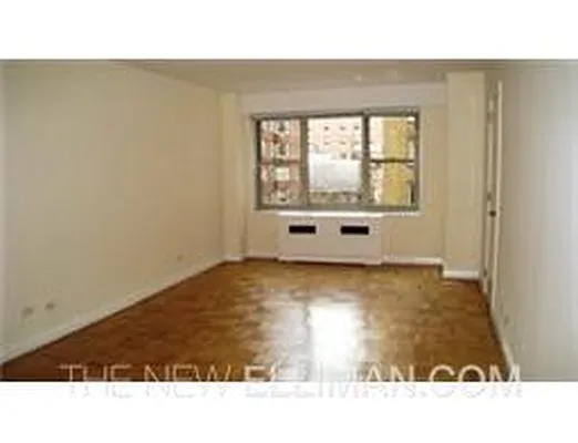 Rented by Douglas Elliman | media 37