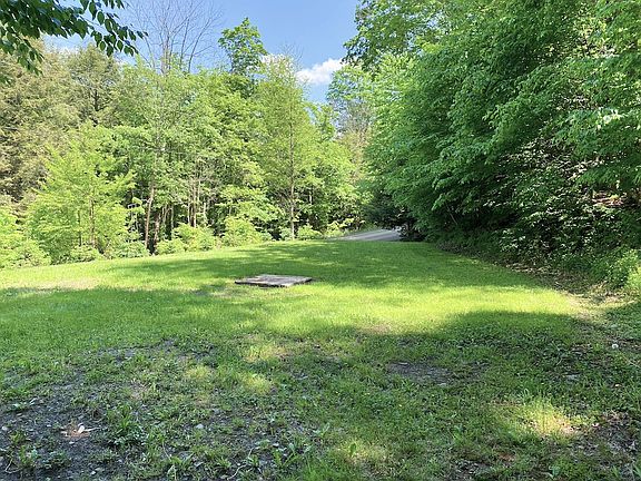 3rd image of 10975 Stanton Rd