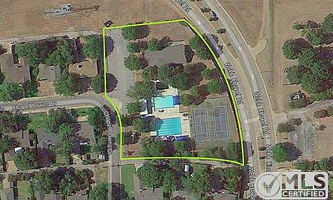 2nd image of 3265 Chapel Downs Dr