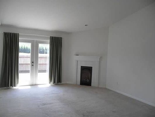 2nd image of 525 Troon Ave