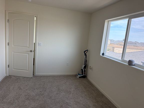 2nd image of 1406 W Annika Dr