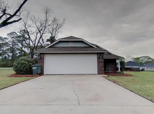 101 Emily Ln, Thomasville, GA 31792