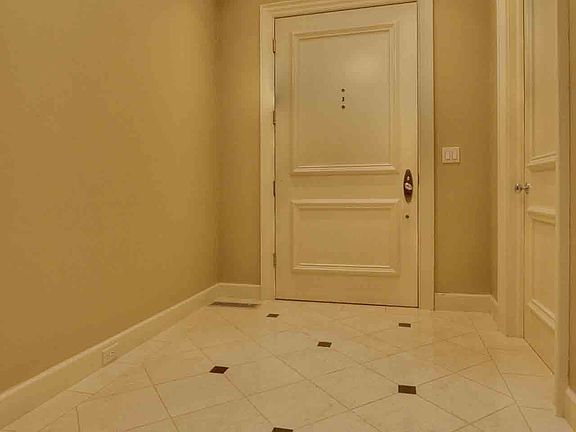 4th image of 400 W 49th Ter APT 2024