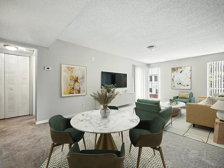 The Square at 59 Caroline — Photo 11