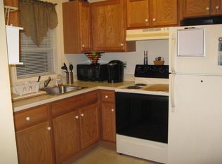 333 Naugatuck Ave APT 2, Milford, CT 06460