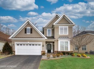 74 Legacy Ct, Freehold, NJ 07728