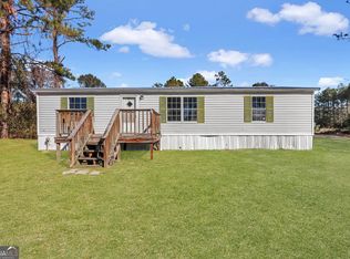 126 Barn Road Cir, Jesup, GA 31545