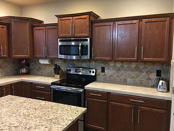 4th image of 724 206th Street Ct E
