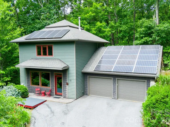 26 Robinson Creek Rd, Asheville, NC 28803