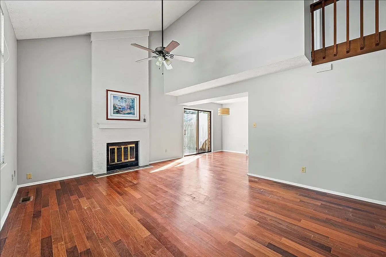342 E Arch St — Photo 4