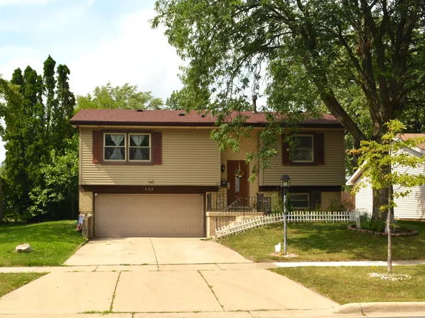 208 Judy Ln, Streamwood, IL 60107