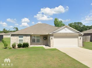 102 Westwood Dr, Jacksonville, AR 72076