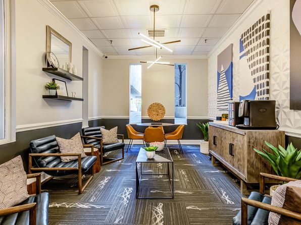 99 N Main St #1-2504