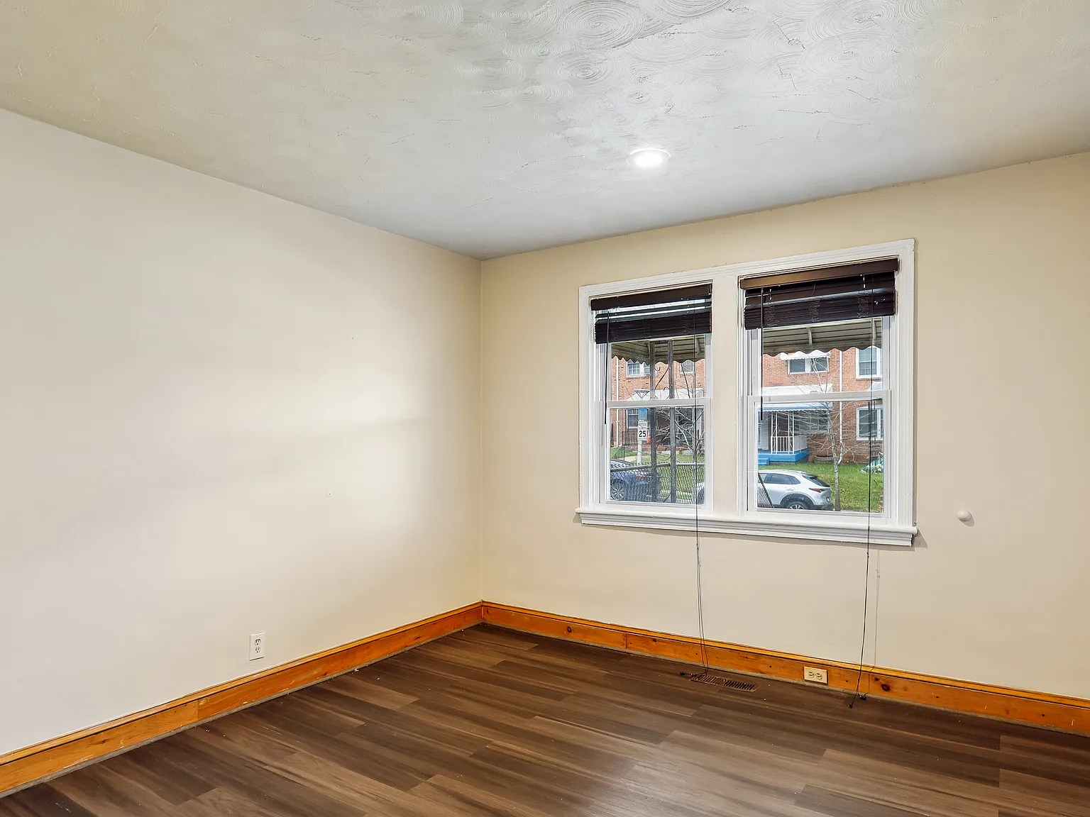 1 bed, 750 sqft, $1,100 — Photo 4
