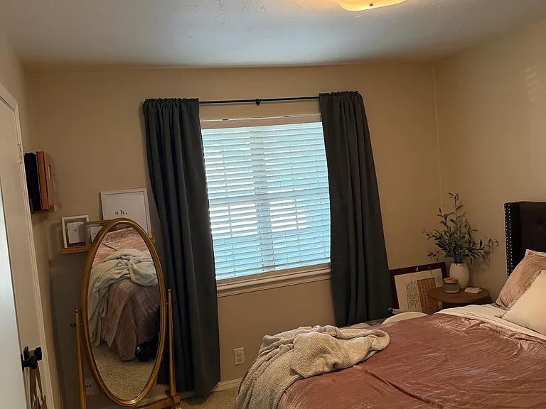209 Elwood Dr — Photo 8